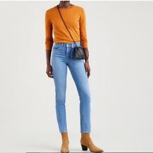 Levi's 312 Shaping Slim Classic Blue Denim Jeans